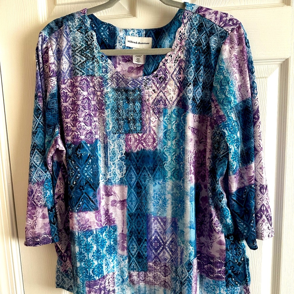 Alfred Dunner Women's Vibrant Patchwork Blouse size Large